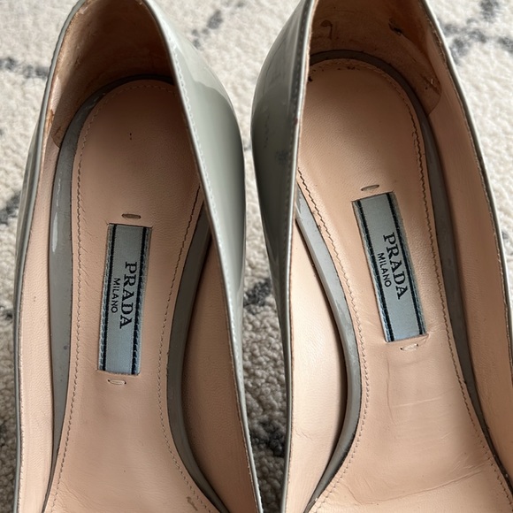 Prada Saffiano Stilleto Pumps Heels Pointed Toe sz 6 / 36 - Picture 5 of 15